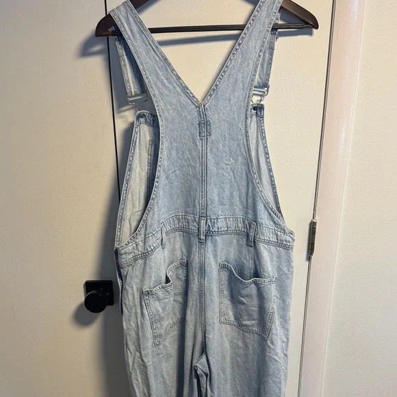 GAP Women's Light Blue Denim Overalls - Picture 5 of 5